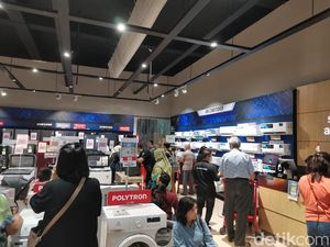 Hari Ini Serbu Transmart Full Day Sale! Banjir Diskon 50% + 20%