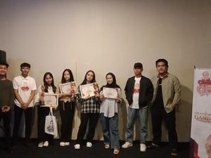 Relawan Ganjar Asah Bakat Milenial di Lampung Lewat Lomba Menyanyi Relawan Ganjar Asah Bakat Milenial di Lampung Lewat Lomba Menyanyi