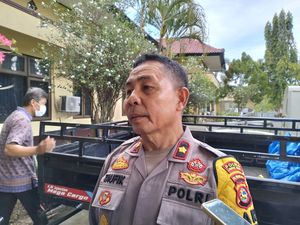 3 Pejabat Desa Kuranji Terjaring OTT, Lakukan Pungutan Sporadik 3 Pejabat Desa Kuranji Terjaring OTT, Lakukan Pungutan Sporadik