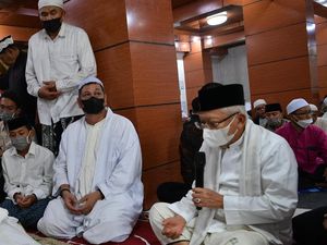 Maruf Amin Berduka Munahar Muchtar Wafat: Ulama yang Banyak Ilmu Maruf Amin Berduka Munahar Muchtar Wafat: Ulama yang Banyak Ilmu