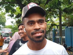 Yakob Sayuri Ngaku Digoda Banyak Klub Usai Bawa PSM Juara Liga 1 Yakob Sayuri Ngaku Digoda Banyak Klub Usai Bawa PSM Juara Liga 1