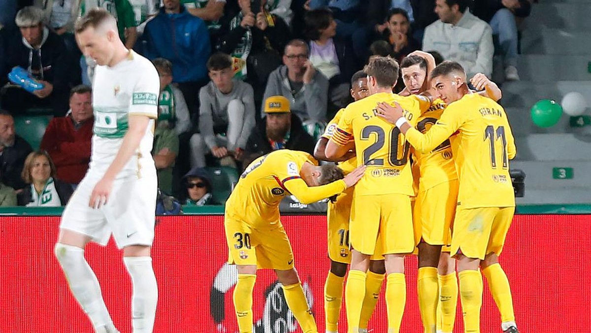 Barcelona menang 4-0 atas Elche (Foto: AFP via Getty Images/M. RAMON)