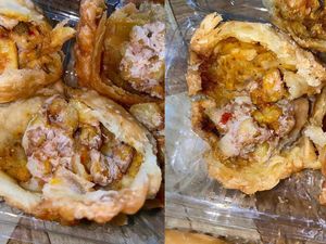 Apes! Beli Pastel Untuk Buka Puasa Malah Berulat dan Bau Busuk