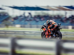 Brad Binder Gaspol, Start Ke-15 Lalu Menangi Sprint Race MotoGP Argentina