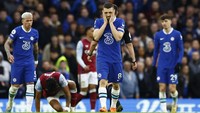 Hasil ini mengakhiri laju tidak terkalahkan Chelsea setelah meraih dua kemenangan dan sekali seri dalam tiga pertandingan liga terakhirnya. REUTER/Action Images/Peter Cziborra  