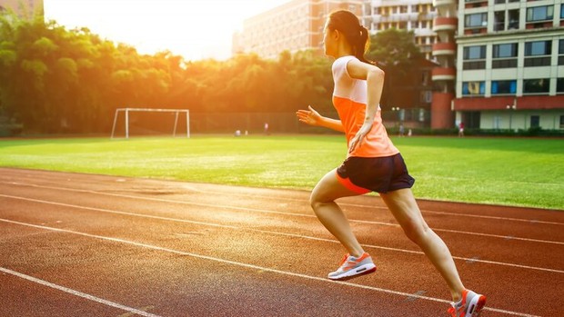 Ilustrasi/Foto: Freepik.com/onlyyouqj Gejala gangguan makan yang tidak ada hubungannya dengan berat badan