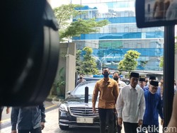 Jokowi Hadiri Silaturahmi Ramadan Bareng Parpol Pendukung di DPP PAN