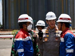 Kapolda Riau Cek Kilang Minyak yang Meledak di Dumai
