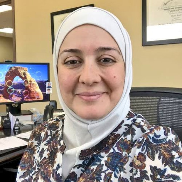 Sosok Nadia Kahf, hakim perempuan berhijab pertama di New Jersey