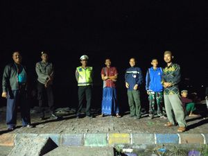 Perang Sarung Timbulkan Korban, Polisi Patroli di Pantai Cupel Perang Sarung Timbulkan Korban, Polisi Patroli di Pantai Cupel