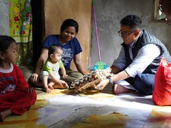 Pj Gubernur Sulbar Salurkan Bantuan Penanganan Stunting di Pasangkayu