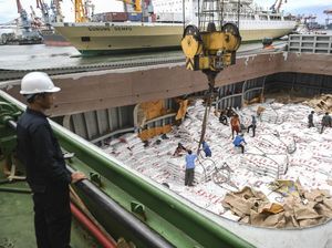 Kemendag Tegur 3 Importir Gegara Tidak Segera Impor Gula Kemendag Tegur 3 Importir Gegara Tidak Segera Impor Gula