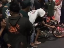 Pria Todongkan Pistol Bubarkan Balap Liar, Polres Madiun Kota Selidiki