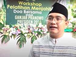 Santri Pendukung Ganjar Beri Pelatihan Menjahit buat Santri di Sukabumi