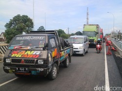 Pantura Pati-Rembang Masih Macet Usai Jembatan Juwana Difungsikan
