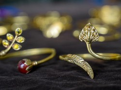 Lakukan 5 Trik Ini Agar Tidak Rugi saat Jual Emas!