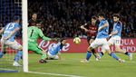 AC Milan Bantai Napoli Tanpa Ampun