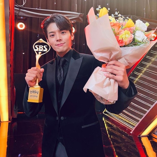 Aktor Ryeo Woon/ Foto: instagram.com/_ryeoun Aktor Ryeo Woon/ Foto: instagram.com/_ryeoun