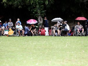 Viral Pengobatan Tradisional Ida Dayak, Begini Potret Antreannya di Depok Viral Pengobatan Tradisional Ida Dayak, Begini Potret Antreannya di Depok