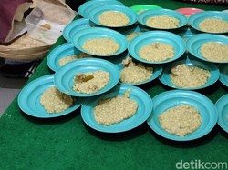 Cicipi Gurih Lezat Bubur Suro Sunang Bonang yang Diburu saat Ramadhan