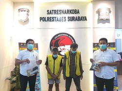 Biking Geleng Kepala, Kakek 70 Tahun di Surabaya Ditangkap Edarkan Sabu