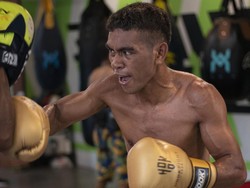 Top! Dua Prajurit TNI Jajal Ring Tinju Profesional Thailand