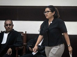 Jaksa Cecar Fatia: Punya Bukti Luhut Teken Operasi Militer di Papua?