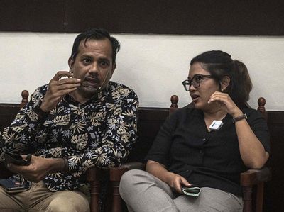 Haris-Fatia Didakwa Cemarkan Nama Baik Luhut