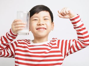 Ini Loh Manfaat Minum Susu Saat Sahur untuk Bantu Anak Jalani Puasa Ini Loh Manfaat Minum Susu Saat Sahur untuk Bantu Anak Jalani Puasa