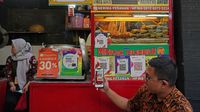 Jajan Makin Mudah Pakai QR Kode