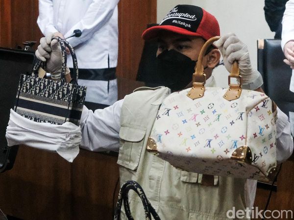 Foto Deretan Tas Mewah Istri Rafael Alun yang Disita KPK, Hermes Hingga Dior