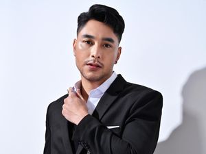 Krisjiana Baharudin Mulai Syuting Lagi Usai Operasi Batu Empedu Krisjiana Baharudin Mulai Syuting Lagi Usai Operasi Batu Empedu
