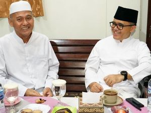 Silaturahmi ke Ponpes Blokagung, Men-PAN RB Beri Motivasi ke Santri