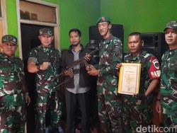 Cerita Warga Sumedang Serahkan Senjata Buatan Swedia