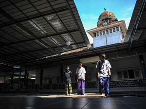 Menengok Kegiatan Santri di Pesantren Tertua Jawa Barat Menengok Kegiatan Santri di Pesantren Tertua Jawa Barat