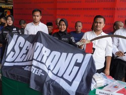 Gerombolan Semarang Gangster Keroyok Pemotor, Emosi Minta Rokok Tak Diberi