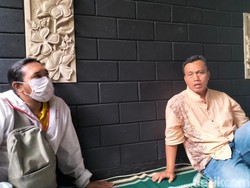 Duka Keluarga Pria yang Tewas Tergeletak di Ahmad Yani Surabaya