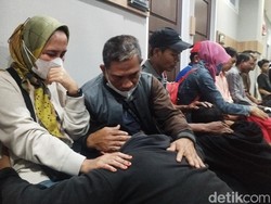 Pengakuan Ortu Pesilat Gresik: Pamitnya Cari Sahur, Eh Malah Tawuran
