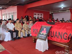 Ganjar Kenang Pertemuan Terakhir dengan Bambang Kusriyanto: Beliau Tertawa Ganjar Kenang Pertemuan Terakhir dengan Bambang Kusriyanto: Beliau Tertawa