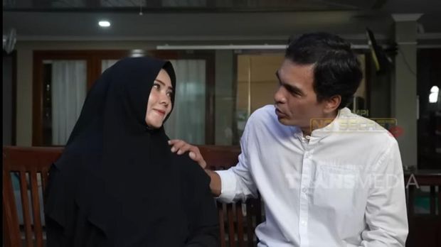 Teddy Syach dan Istri Baru Teddy Syach dan Istri Baru