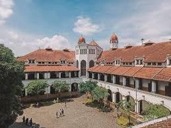 Tempat Wisata Mahakarya di Kota Semarang