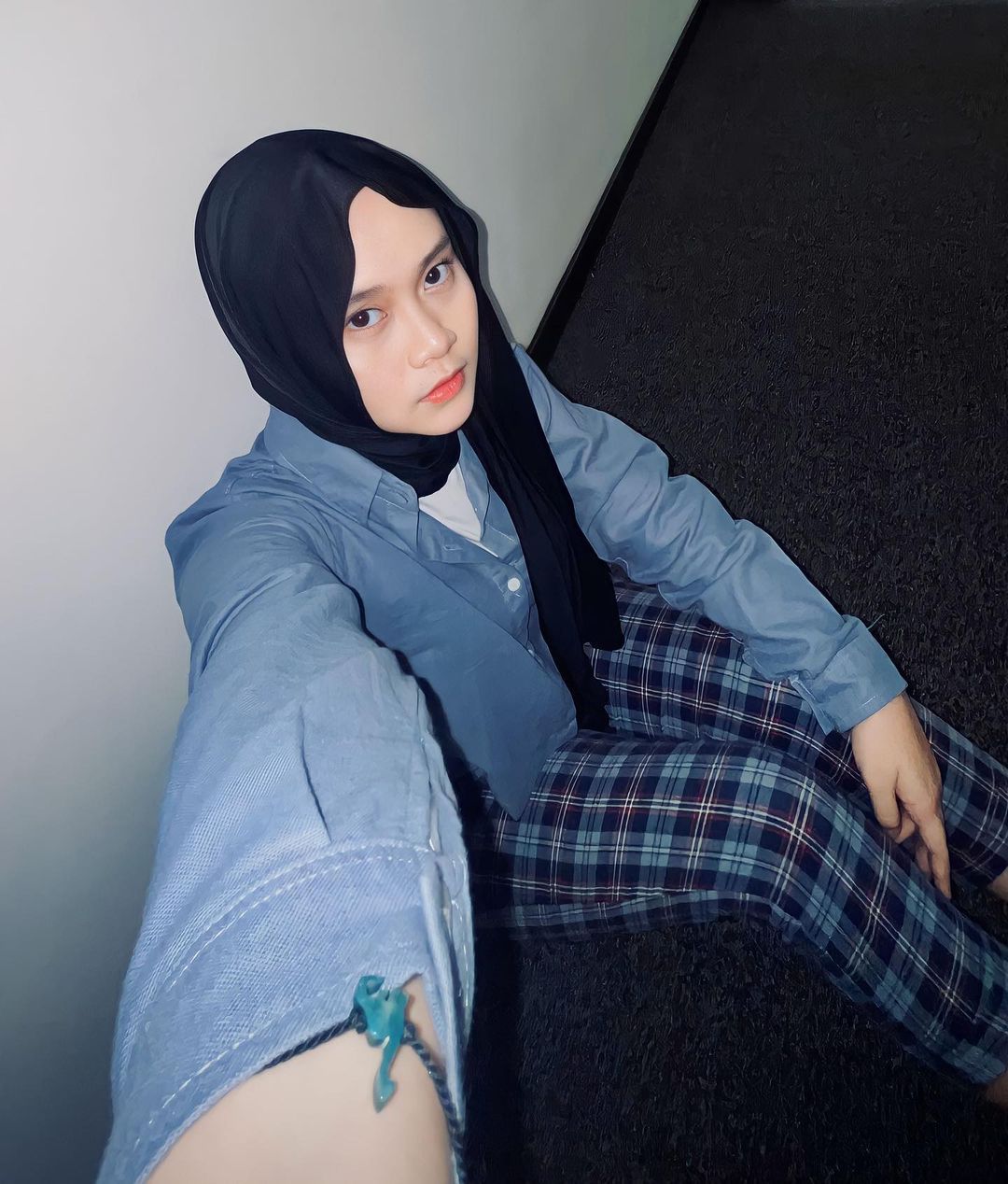 Alma Thania