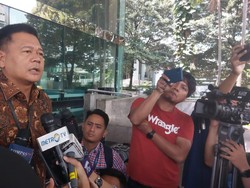 Datangi Dewas, Endar Hendak Laporkan Firli dan Sekjen KPK soal Pencopotan