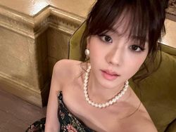 Debut Solo, Jisoo BLACKPINK Bagikan Lipbalm DIOR Rp 635 Ribu ke Fans