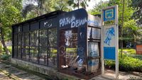 Ulah Tangan Jahil Rusak Fasilitas Taman Cibeunying Kota Bandung