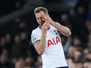 Everton Vs Tottenham: Harry Kane Memalukan!