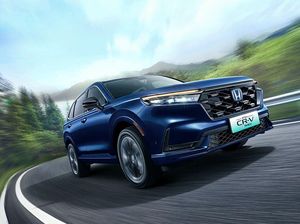 Tampilan Honda CR-V PHEV, Iritnya Kebangetan! Tampilan Honda CR-V PHEV, Iritnya Kebangetan!