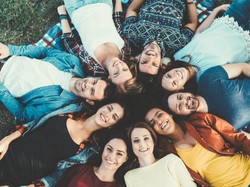 Circle Pertemanan Mengecil Saat Dewasa? Ternyata Ini Alasannya Circle Pertemanan Mengecil Saat Dewasa? Ternyata Ini Alasannya