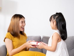 10 Ide Hadiah untuk Hari Ibu Nasional 2023, Bermakna Spesial dan Berkesan