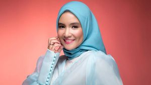 5 Pesona Intan Nuraini yang Berusaha Tahan Tak Tergoda Gibah Selama Ramadan